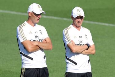 Varane missing from training as Zidane works with Madrid-lite