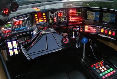 Controlar un coche Tesla con la voz: comienza la era de Kitt, el coche Fantástico