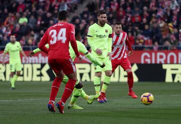 El jugador del Barcelona, Semedo, marca el 0-1 al Girona. 