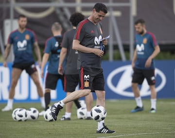 El primer entrenamiento de Hierro con España en imágenes