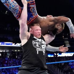 Lesnar reaparece para retar a Kingston por el título de la WWE