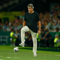 Pellegrini da aire a los despachos del Betis