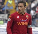 Totti pide hacer piña en torno a Luis Enrique