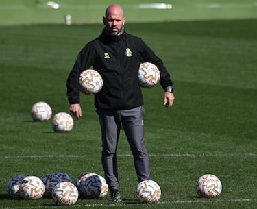 “Iñigo Vicente y Andrés Martín son los mejores jugadores que he entrenado”