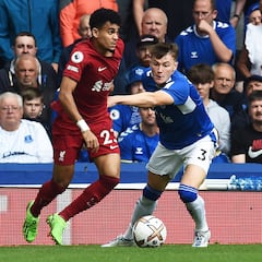 Defensa de Everton elige a Díaz como el mejor que ha enfrentado