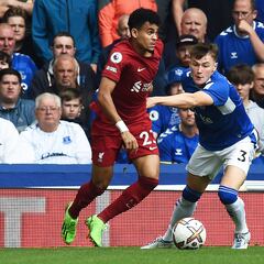 Luis Díaz, impreciso en empate de Liverpool ante Everton