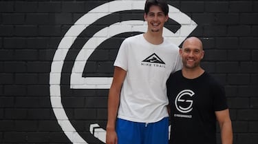 Aday Mara, más allá de los tópicos