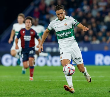 El Racing-Oviedo tambin se juega en Elche