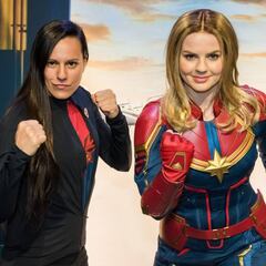 Joana Pastrana conoce en Disneyland Paris a 'Los Vengadores'