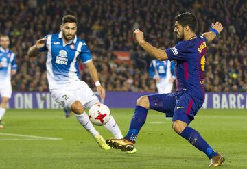 Luis Suárez and Fran Navarro.