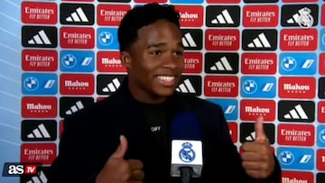 The young Brazilian forward will join Real Madrid in 2024 and visited the club’s facilities, where he gave an interview in Spanish and then asked this.