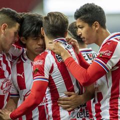 Chivas visitará al Pachuca con un movimiento en el 11 inicial