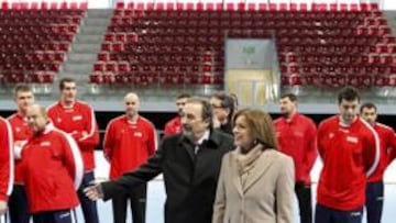 La alcaldesa visitó a la selección.