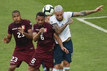 Salomón Rondón y Yangel Herrera.