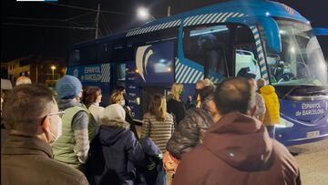 El autocar del Espanyol, de regreso de la frontera de Ucrania.