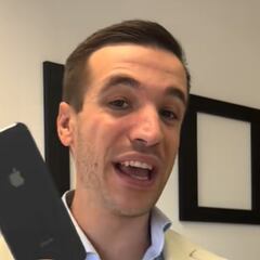 Juanma Lorente, abogado laboralista: “Está totalmente prohibido fichar en la empresa con tu móvil personal”