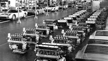 ¿Cómo Lamborghini pasó de producir unos cuántos autos a miles de unidades?