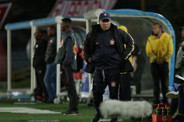 Es el técnico con el proceso más largo de los 20 equipos. 'La Flecha' Gómez lleva en el club desde 2017 y tiene un título de segundo división. En tres años ha ascendido dos veces y a descendido una. Este año defenderá la categoría después de subir en 2019.