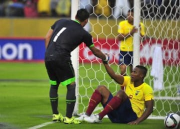 Ecuador le ganó a Bolivia con goles de Miller Bolaños y Felipe Caicedo