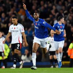 Fulham empata con el Everton en jornada 9 de la Premier League