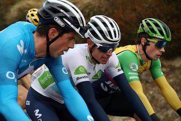 Enric Mas y Primoz Roglic.