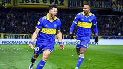 BUENOS AIRES, ARGENTINA - AUGUST 06: Oscar Romero of Boca Juniors celebrates after scoring the first goal of his team during a match between Boca Juniors and Platense as part of Liga Profesional 2022 at Estadio Alberto J. Armando on August 6, 2022 in Buenos Aires, Argentina. (Photo by Marcelo Endelli/Getty Images)