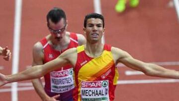 Adel Mechaal ganando el oro de los 3.000 metros en los Europeos de Belgrado 2017.