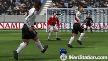 Captura de pantalla - pes2008_psp_rpl_sci_through_pass_02_0.jpg