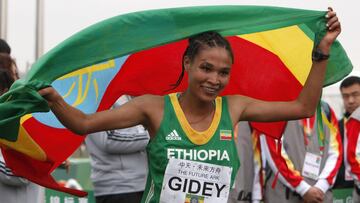 La etíope Letsenbet Gidey destroza el récord de 10.000 m.