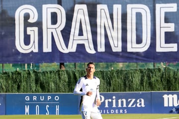 Se retira un grande.