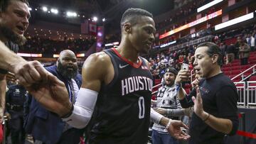 Russell Westbrook, despu&eacute;s del partido de la NBA que ha enfrentado a los San Antonio Spurs y a los Houston Rockets