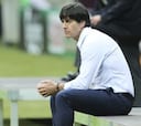 Löw: "España no está tan fuerte como en otros campeonatos"