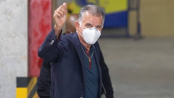 Así llegaba Queiroz con sus jugadores a la concentración