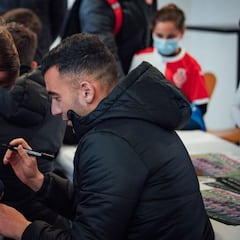 Fiesta en Girona para recibir a la Real Sociedad B