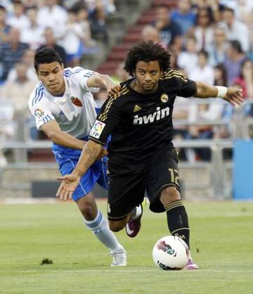 Pablo Barrera
Sí, en su paso por el Real Zaragoza, el surgido por los Pumas tuvo un partido ante el Real Madrid donde coincidió contra CR7. 
