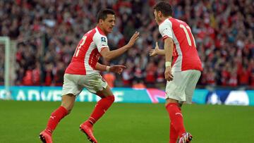 Özil reconoce: "Sería un duro golpe si se va Alexis Sánchez de Arsenal"