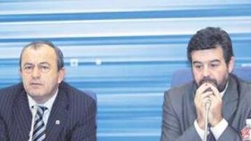 <b>OFICIAL. </b>Marcano, a la izquierda, y Agudo, en la rueda de Prensa.