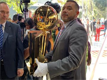 Así es la primera tienda oficial de la NBA en México