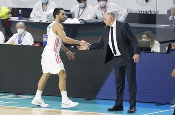 El argentino acabó con 20 puntos, 4 asistencias y 5 robos ante el Manresa y se fue ovacionado por sus compañeros. Se despide a lo grande dejando al Real Madrid invicto.