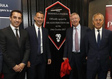 Los hermanos Neville (Phill y Gary), Scholes, Giggs y Butt, excompañeros de Beckham en el Manchester United de los años 90, compraron el Salford City, de la octava división inglesa, en 2014. Su sueño era llevar al modesto club de Manchester a la Premier L