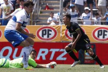 Las mejores imágenes del clásico Universidad Católica - Colo Colo