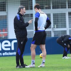 Vicente Moreno: “Hay que afrontar el partido como una oportunidad de ganar en un campo difícil”