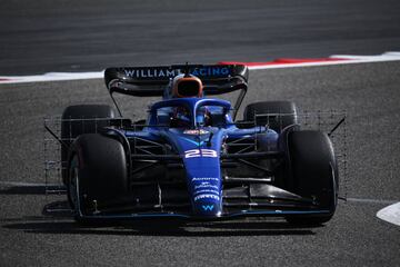 El piloto tailandés Alexander Albon durante los primeros test de la temporada de Fórmula 1 2023. 