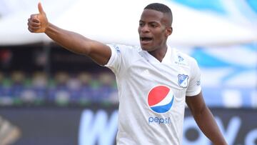 Boca, cerca de sumar a Román