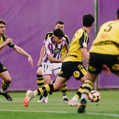 Manu Pozo y el Promesas acaban los deberes