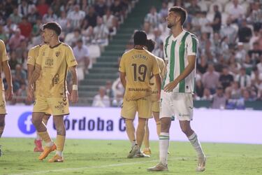 “En mi época los futbolistas eran más fuertes mentalmente; ahora son unos llorones”
