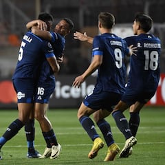 Kevin Mantilla abre el triunfo de Talleres ante Cobresal por Copa