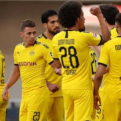 El Borussia Dortmund se resarce con un hat-trick de Sancho