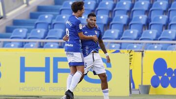 Nahuel levanta al Oviedo