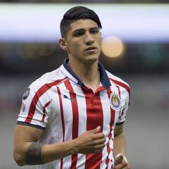 Chivas recupera a Alan Pulido y Alex Mayorga